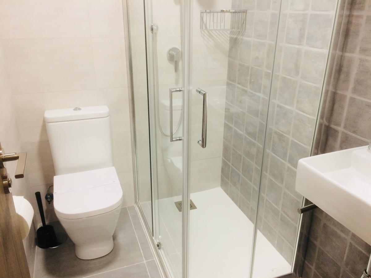 Отель Hostal Oregar Сантьяго-де-Компостела Экстерьер фото