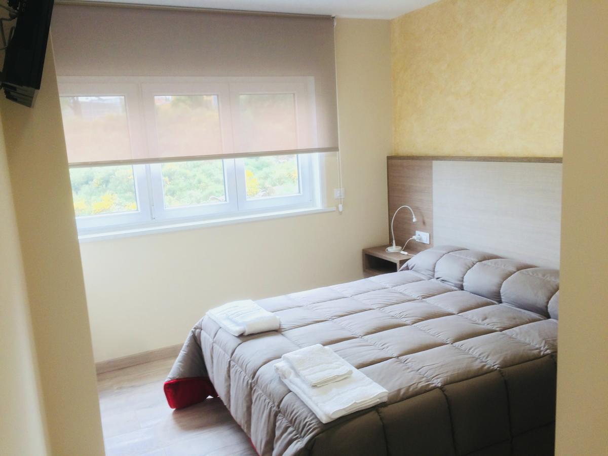 Отель Hostal Oregar Сантьяго-де-Компостела Экстерьер фото